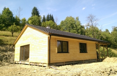 Bungalov 10 x 10 metrov