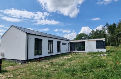 MODULÁRNA ZOSTAVA TVORENÁ 4 MODULMY