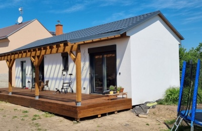 MODULOVÝ DOM 13 X 4,5 METRA V BEZBARIÉROVOM PREVEDENÍ